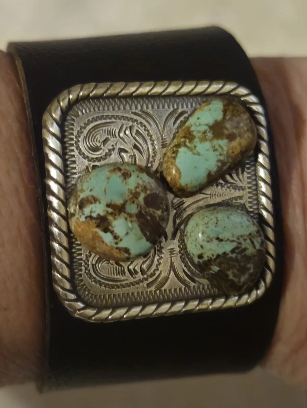 Turquoise Stones and Brown Leather Cuff Bracelet - Picture 1 of 2